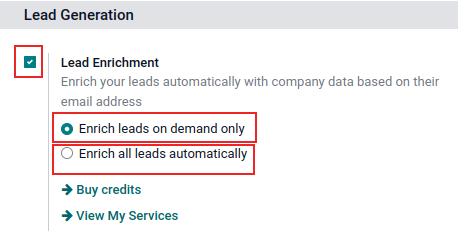 CRM 线索生成设置页面,突出显示了线索丰富化的激活状态,并选择了“仅按需丰富线索”。